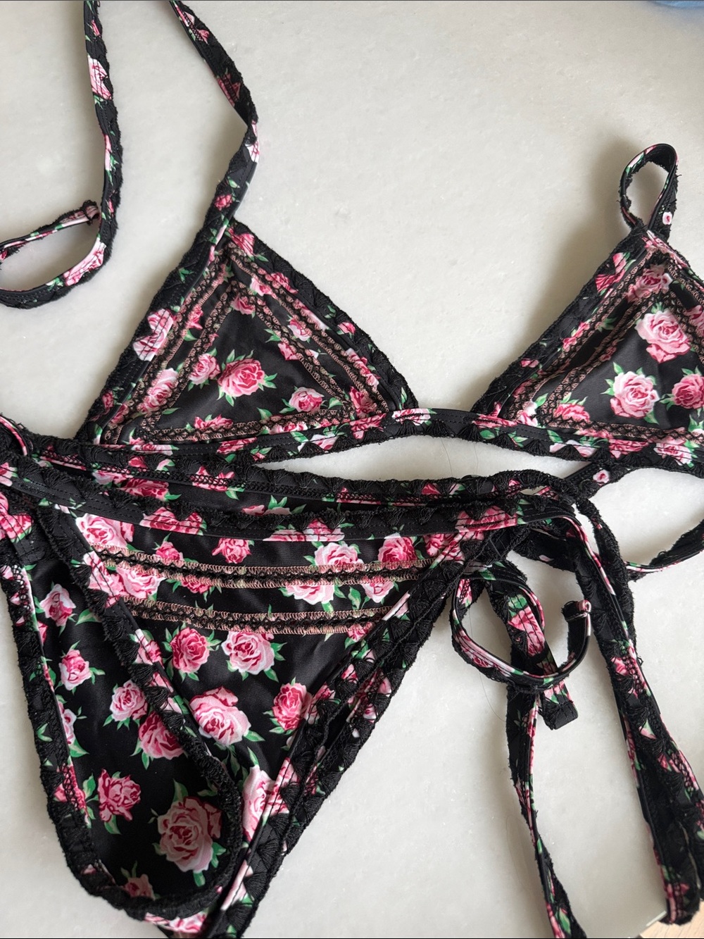 Same Los Angeles Black Floral Lace-Trim Bikini Set - Pink Rose Print